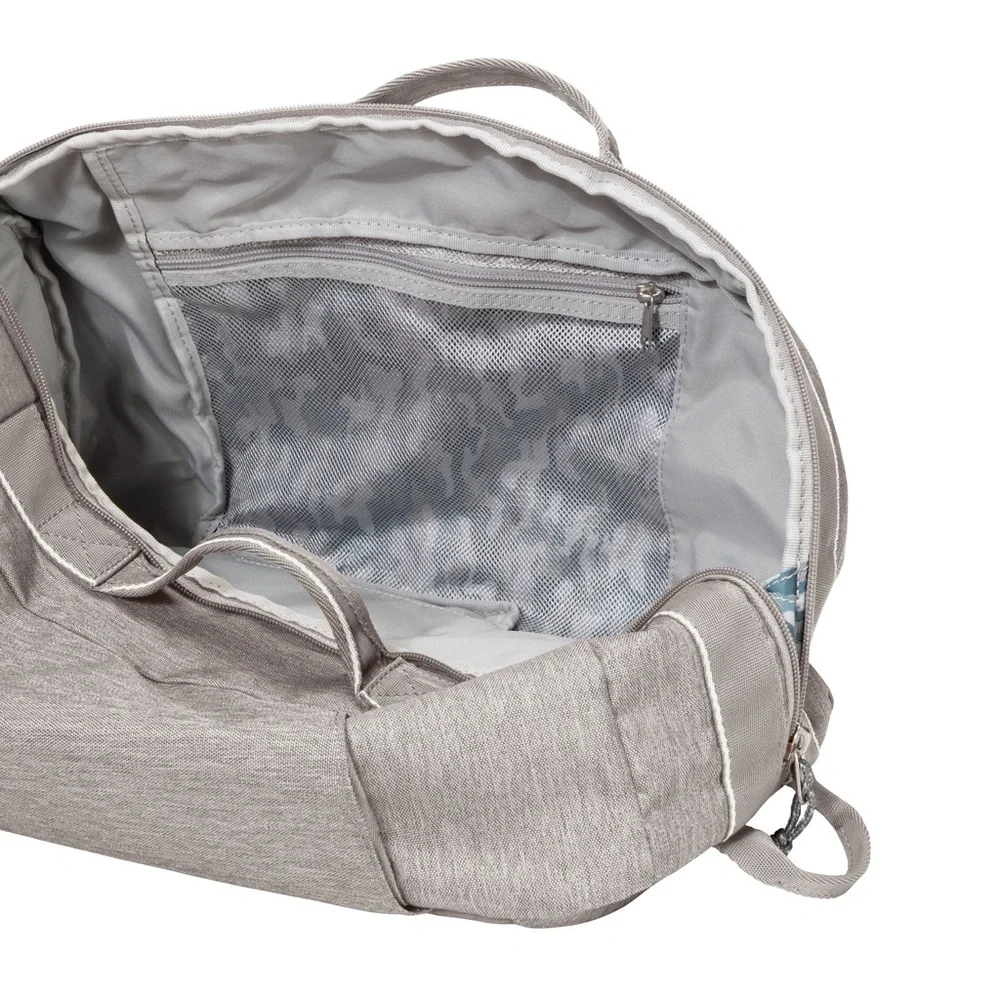 The Skyway Luggage Co. Compact Duffel/backpack from The Rainier Collection - NWT